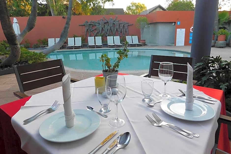 Hotel Palacio Azteca Tijuana, Trademark by Wyndham