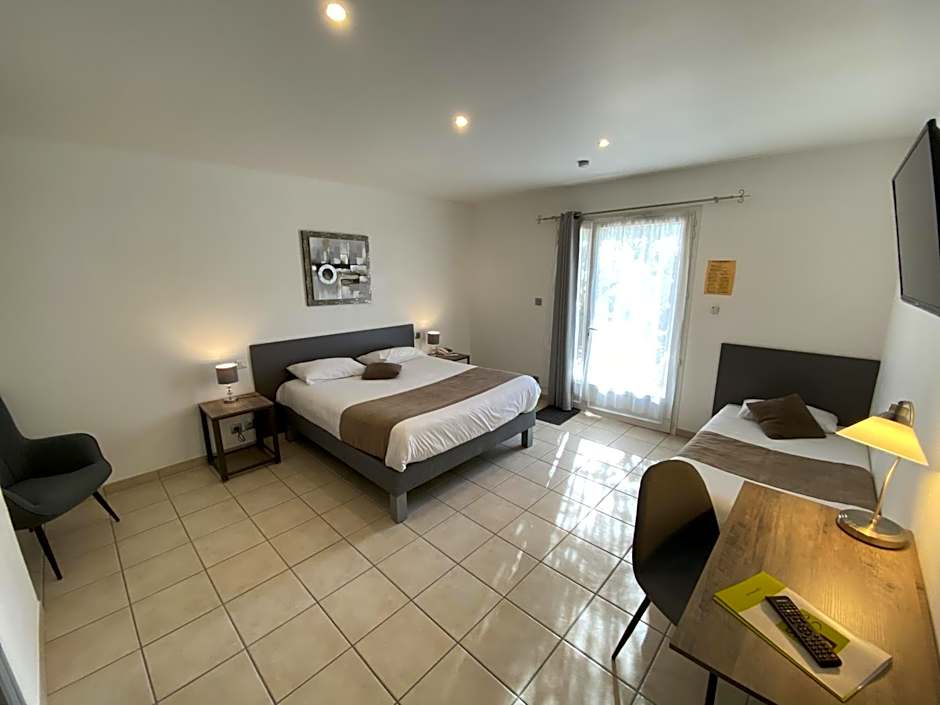 Logis Hôtel L'Oliveraie