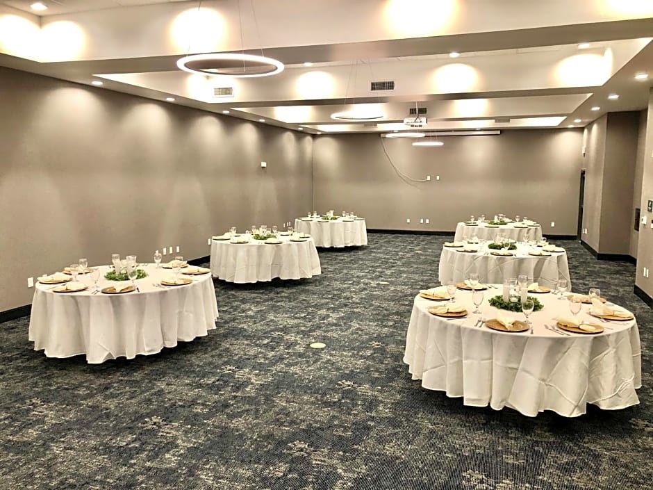 Holiday Inn NW Houston Beltway 8 By IHG