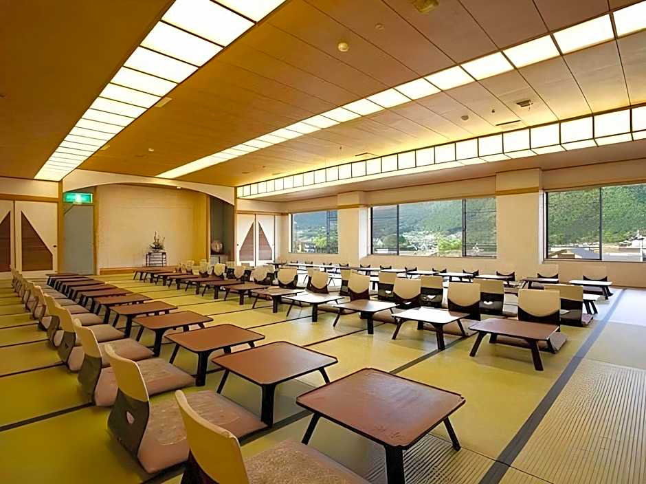 Yufuin Hotel Shuhokan