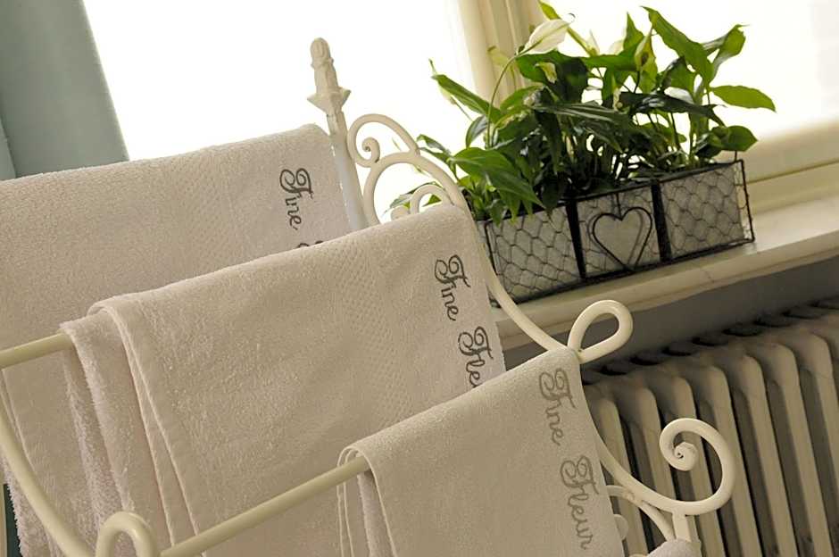 B&B Fine Fleur