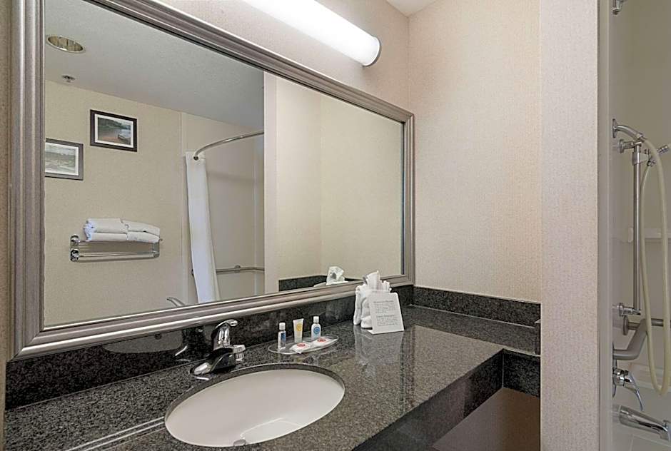 Quality Suites Springdale West I-49