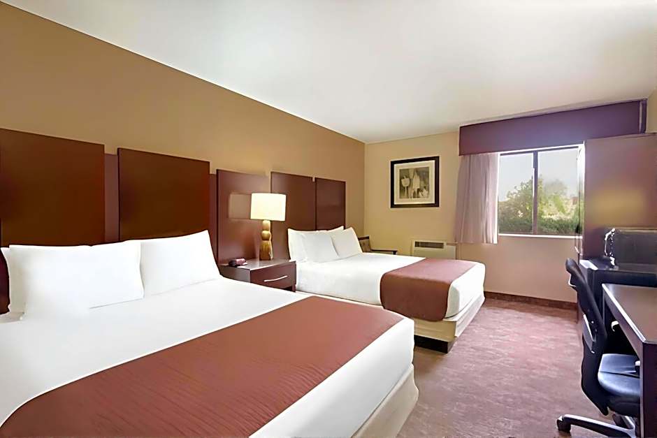 Rodeway Inn & Suites Chandler - Phoenix South I-10