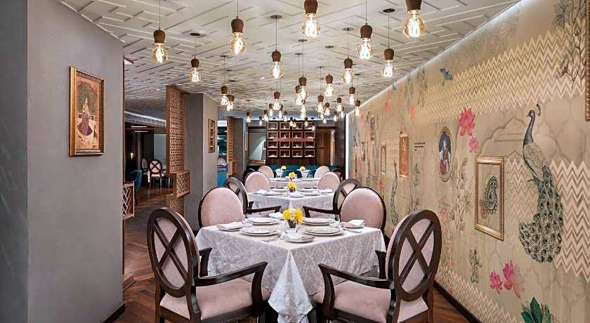 WOW Crest, Indore - IHCL SeleQtions