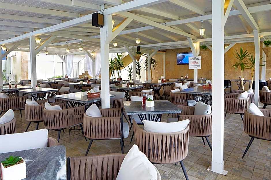 Apart Hotel Vechna R