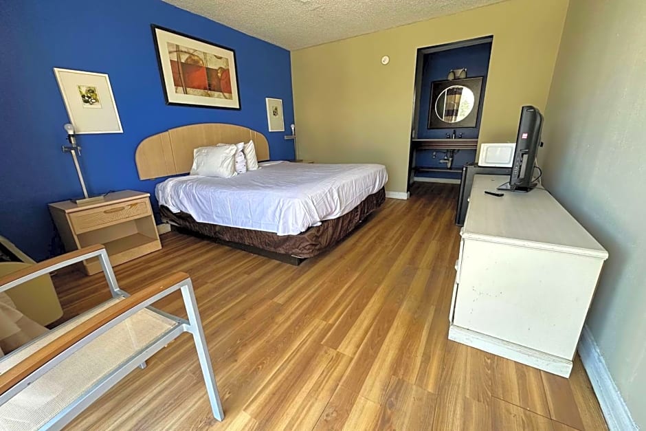 Travelodge by Wyndham Lumberton