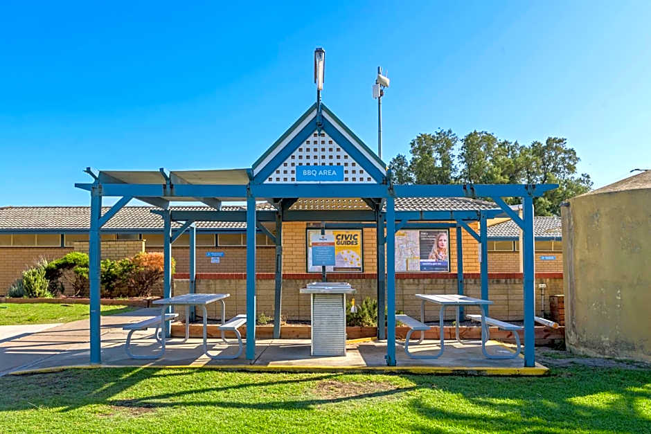 Discovery Parks  Adelaide Beachfront