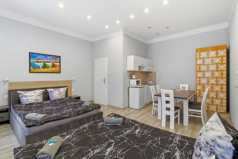 Queen Apartments
