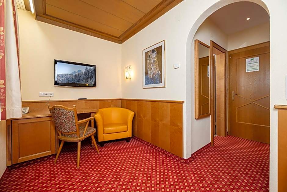 Hotel-Pension Strolz
