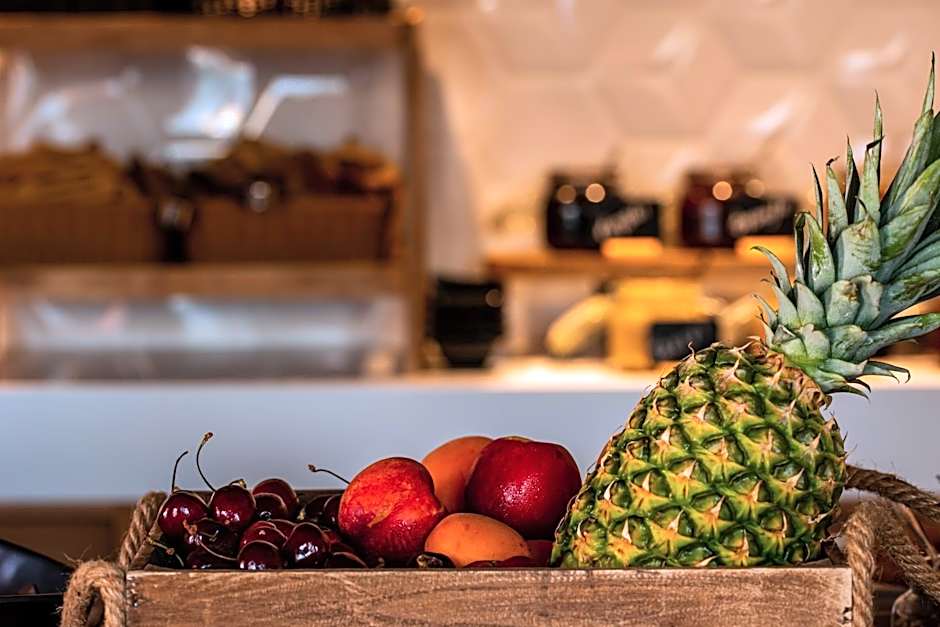 Manifest Boutique Hotel