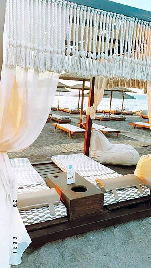 The Coast seaside rooms