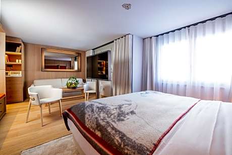 Junior Suite with Matterhorn View