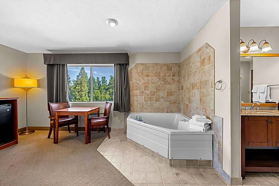 Best Western Inn At The Rogue