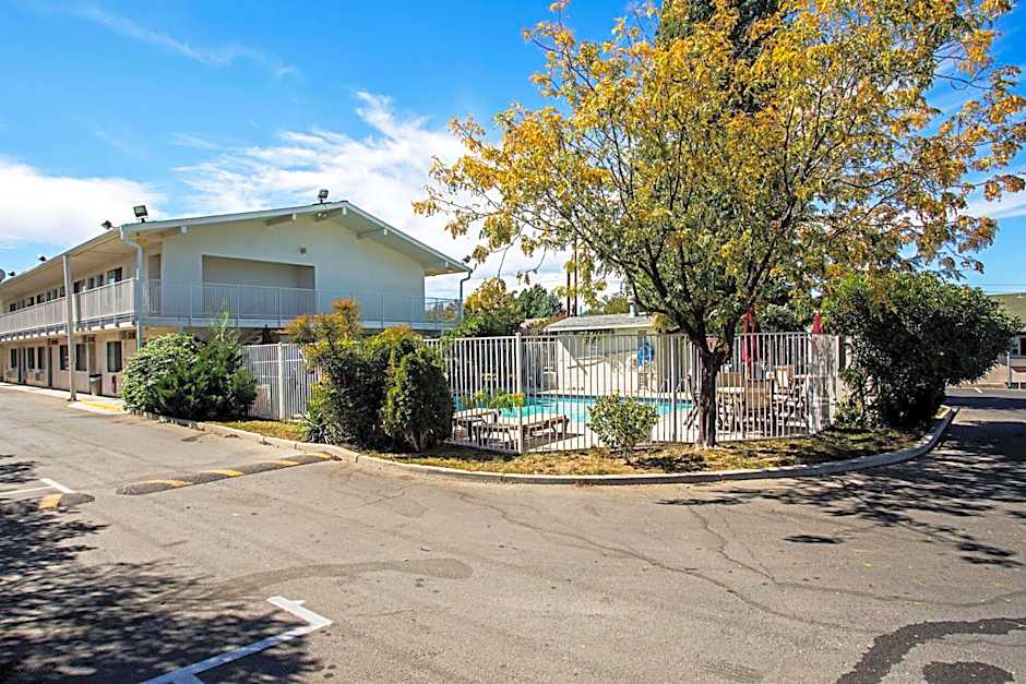 Motel 6 Prescott