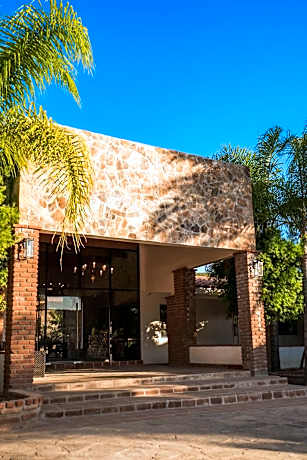 Surya Hotel