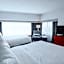 DoubleTree By Hilton Guest Suites & Conf. Center Chicago Downers Grove