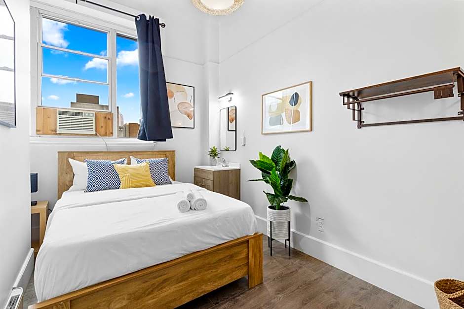 Le Sand & Stone Hotel