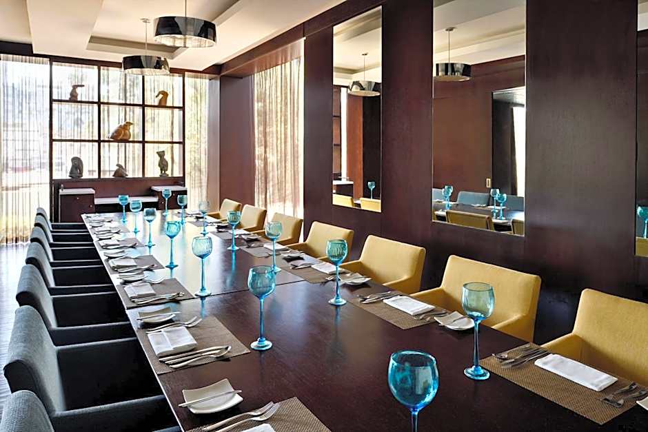 Sankara Nairobi, Autograph Collection