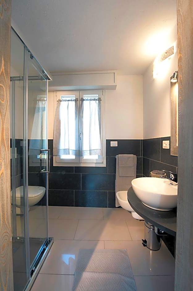 Le Suites - di fronte Ospedale Sacro Cuore