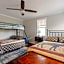 Mayor's Large Family House Hot Tub Sleeps 16 Piano, 2 Kitchens, Ark 5 Mins