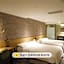 City Suites-Taoyuan Station