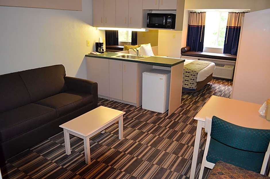 Stay Express inn and Suites Atlanta Union City