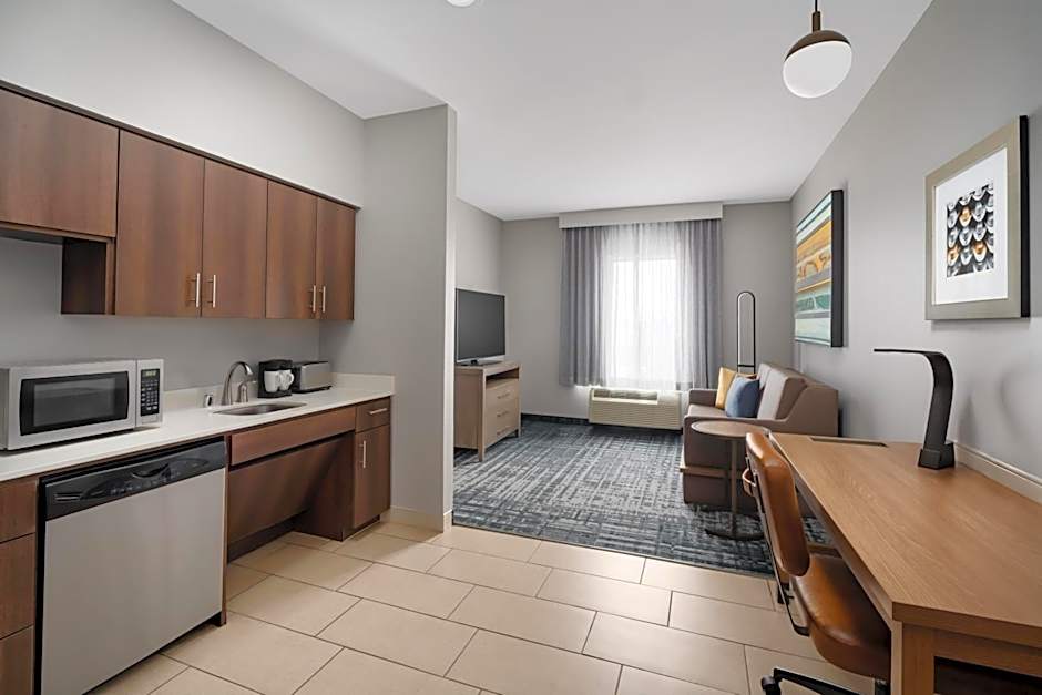 Homewood Suites By Hilton Midland