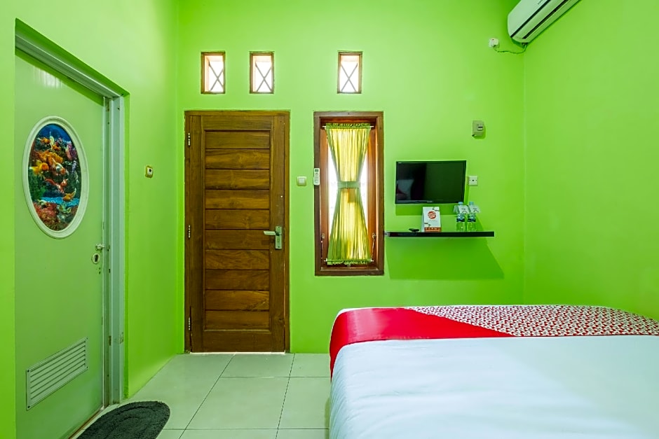 OYO 1399 Cemara Residence Syariah