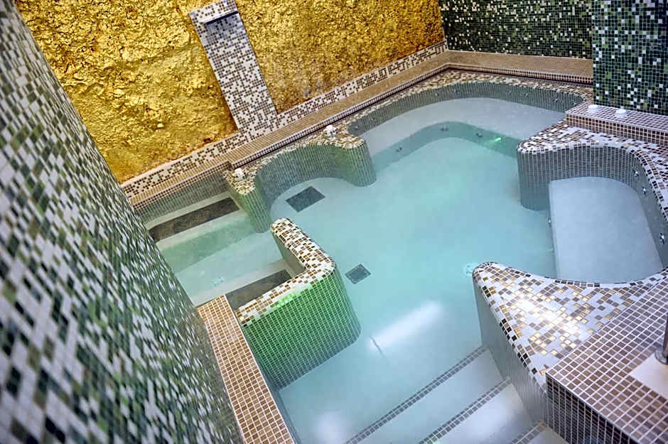 Hotel Bertusi