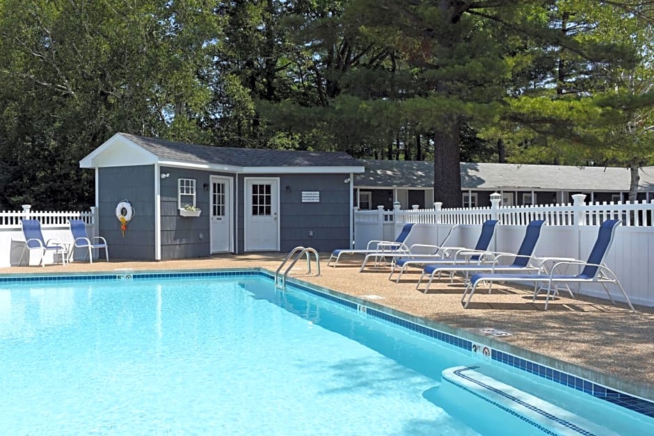 Kittery Inn & Suites