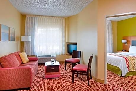 One-Bedroom Queen Suite with Sofa Bed