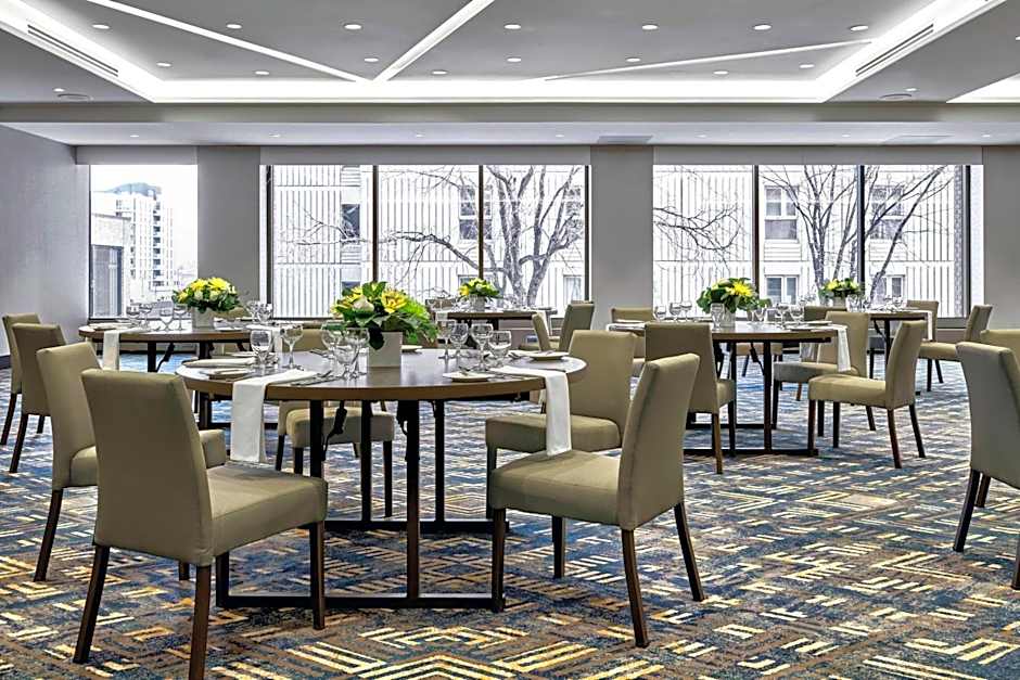 Delta Hotels by Marriott Calgary Downtown