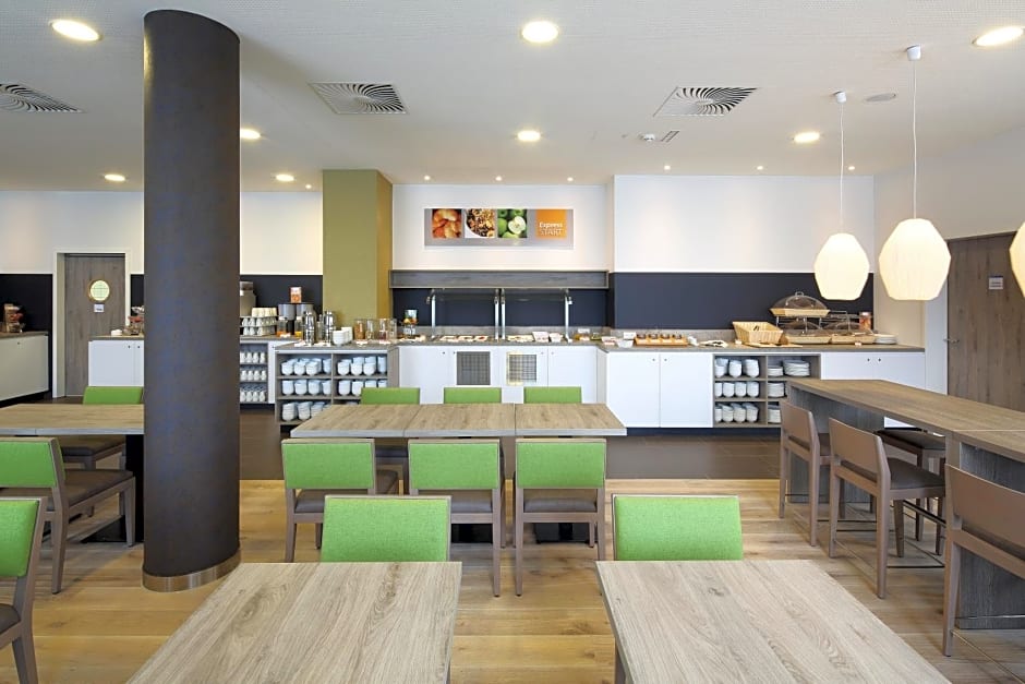 Holiday Inn Express Friedrichshafen By IHG