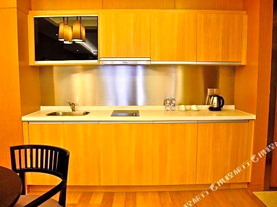 Yiyuan Apartment