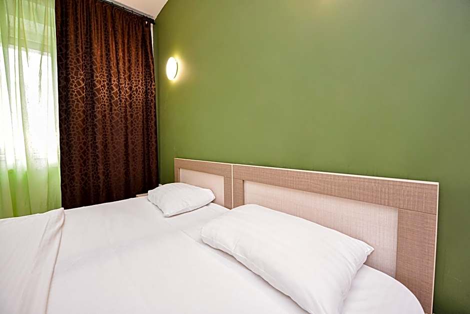 Bucharest City Center Suites