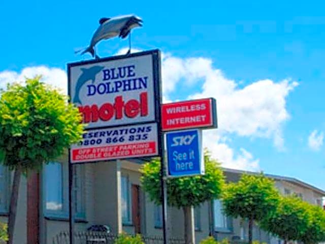 Blue Dolphin Motel