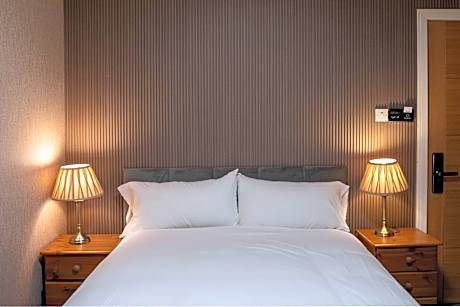 Superior Family Room