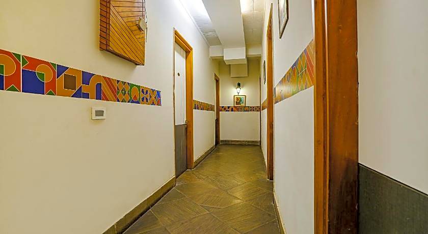FabHotel Premium Nest
