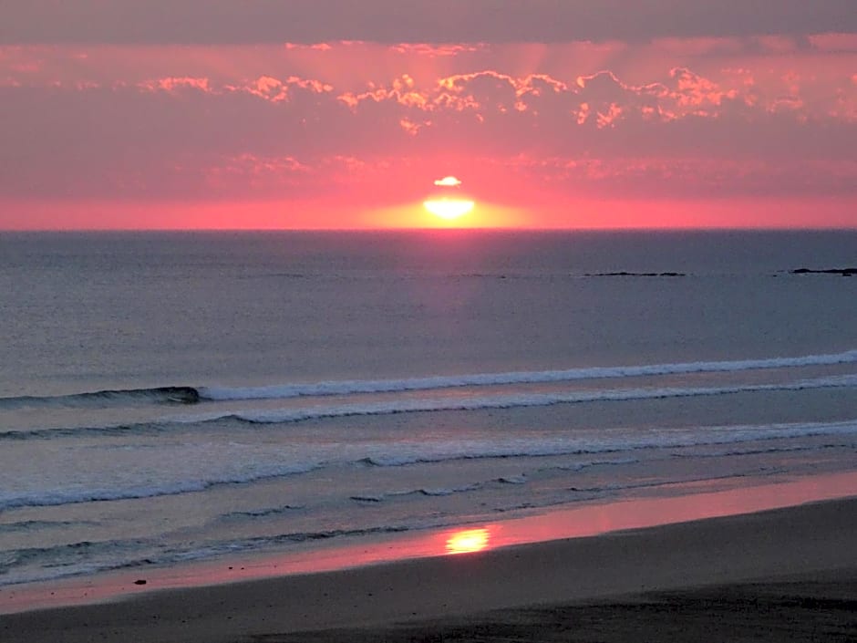 Studio "LA MEDINA", PISCINE jusqu'au 15 septembre, JARDIN BOTANIQUE, COMMERCES &MER