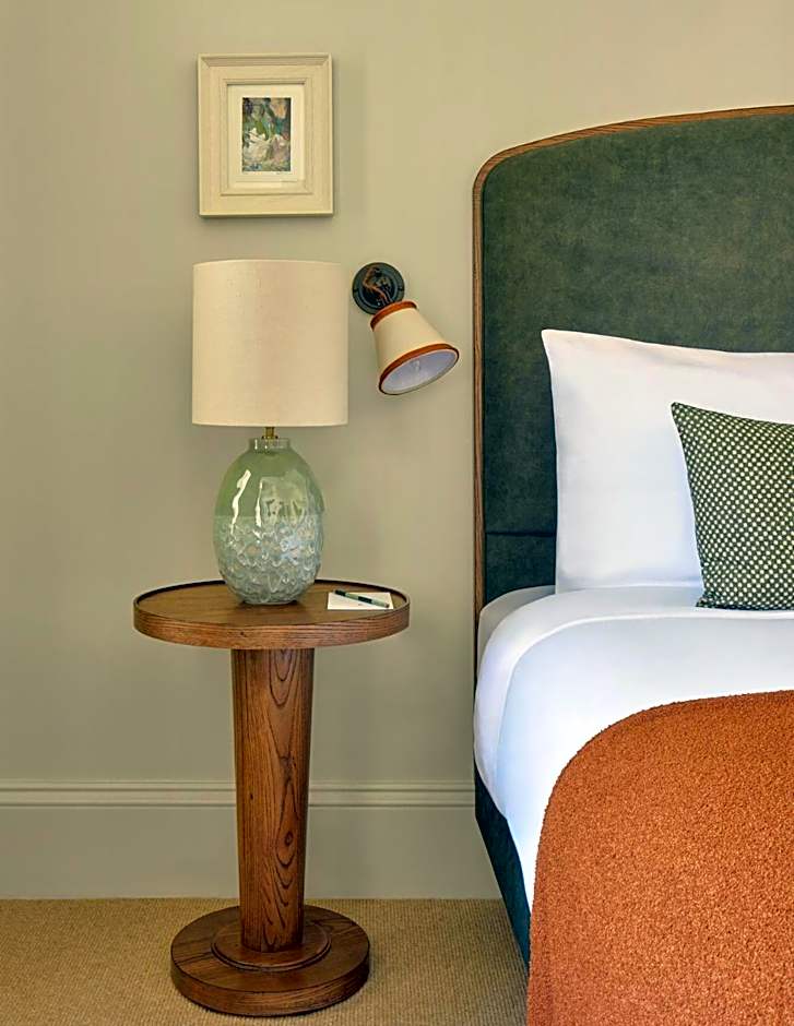 Miiro Templeton Garden