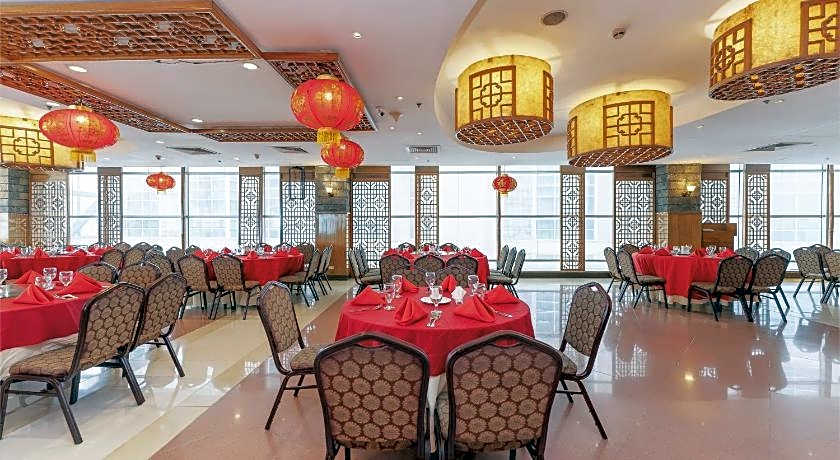 Crown Regency Hotel & Towers