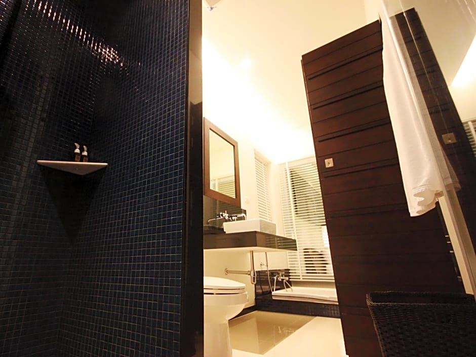 Two Villas Holiday Phuket: Oxygen Bang Tao Beach