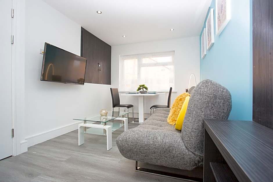 Legoland Heathrow Windsor Apartment Hotel