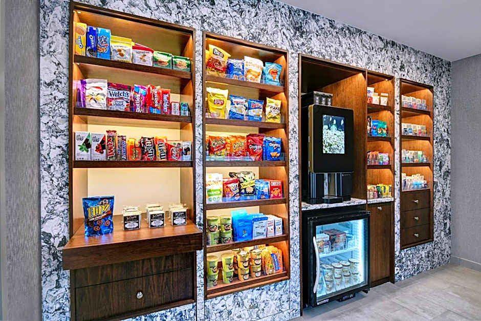 Courtyard by Marriott Hamilton