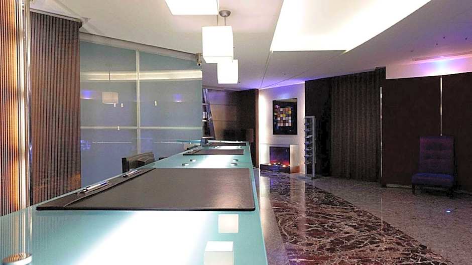 K Hotel - Yunghe