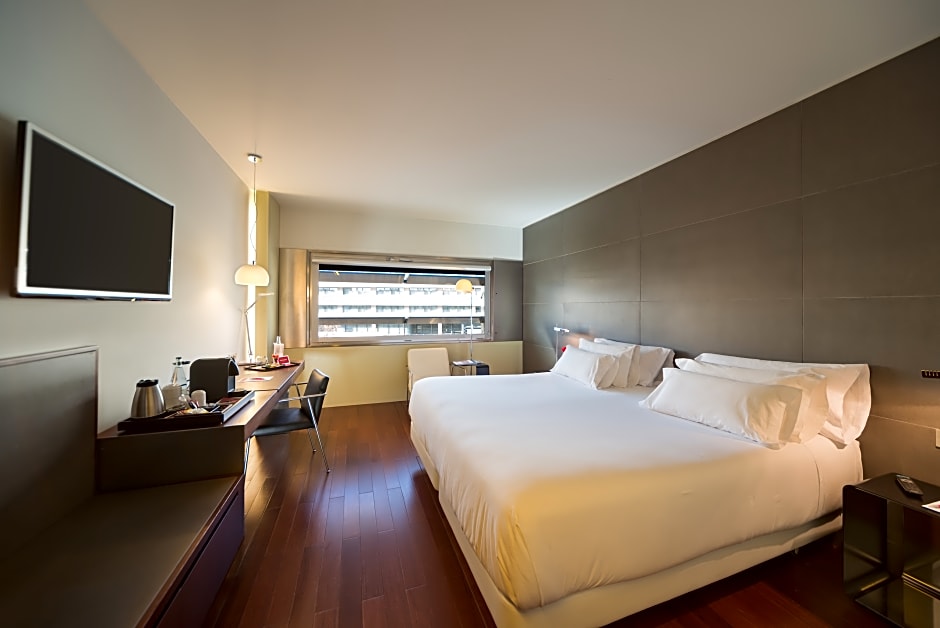 NH Collection Barcelona Constanza