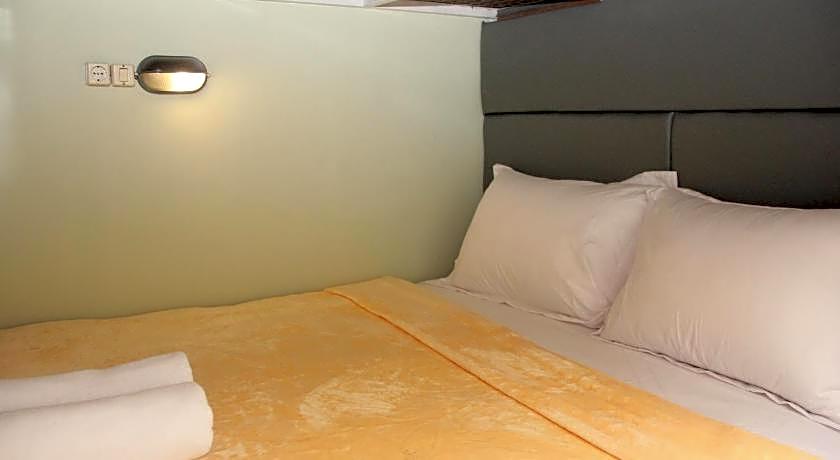 ALA Hostel