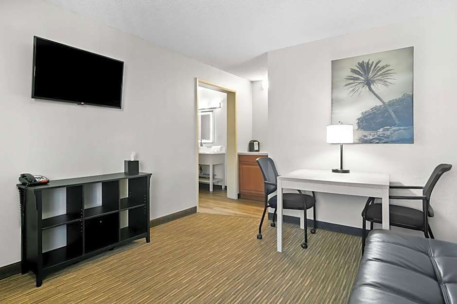 Best Western Oasis Inn And Suites