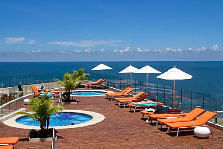 Radisson Cartagena Ocean Pavillon Hotel