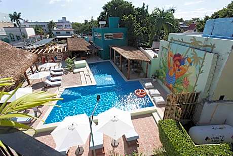 Nilu Cancun Downtown by Selina